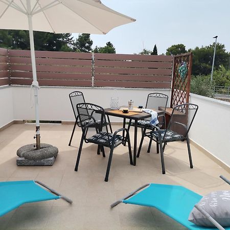 Apartments Relax Пунат Стая снимка