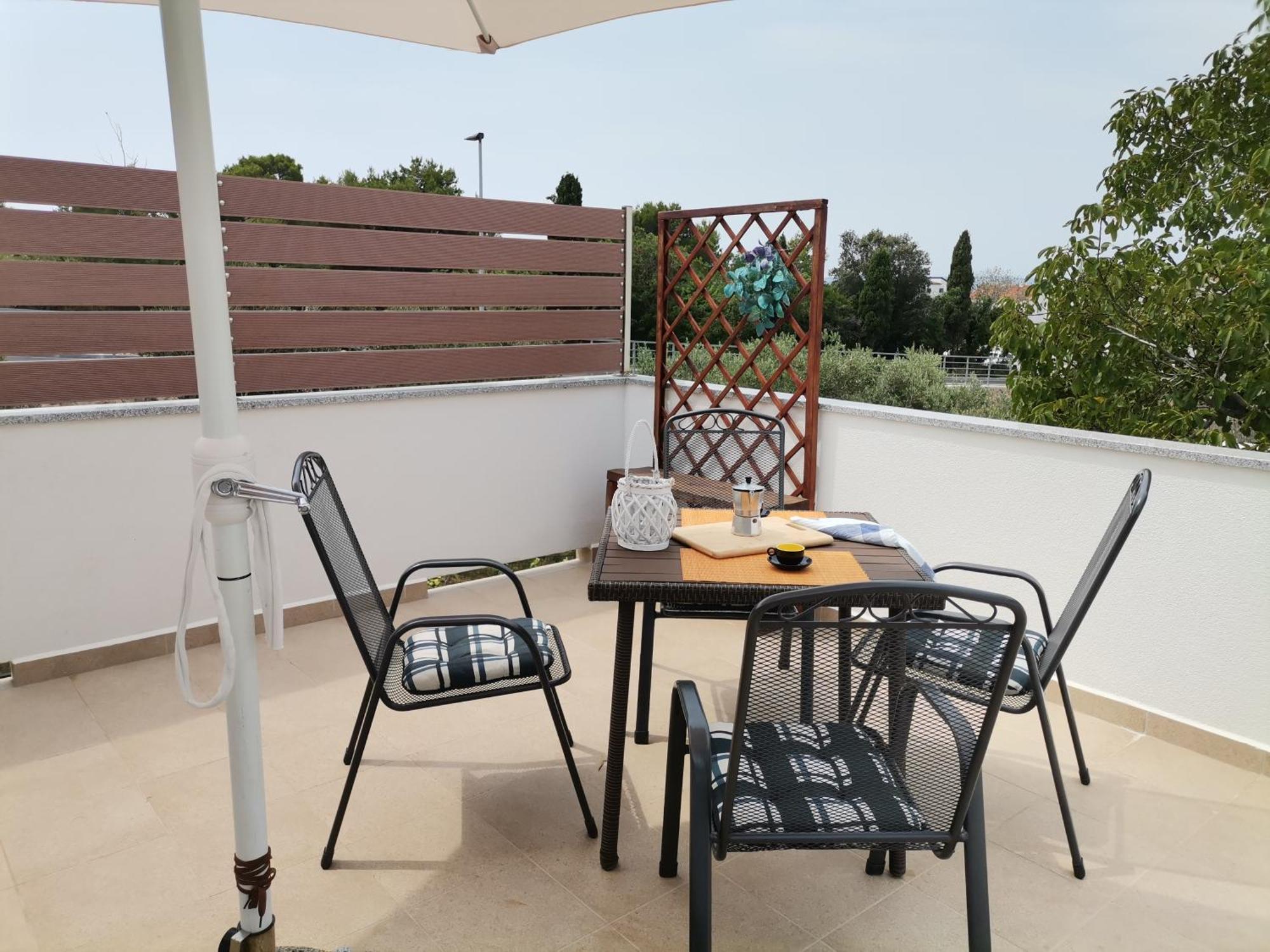 Apartments Relax Пунат Стая снимка