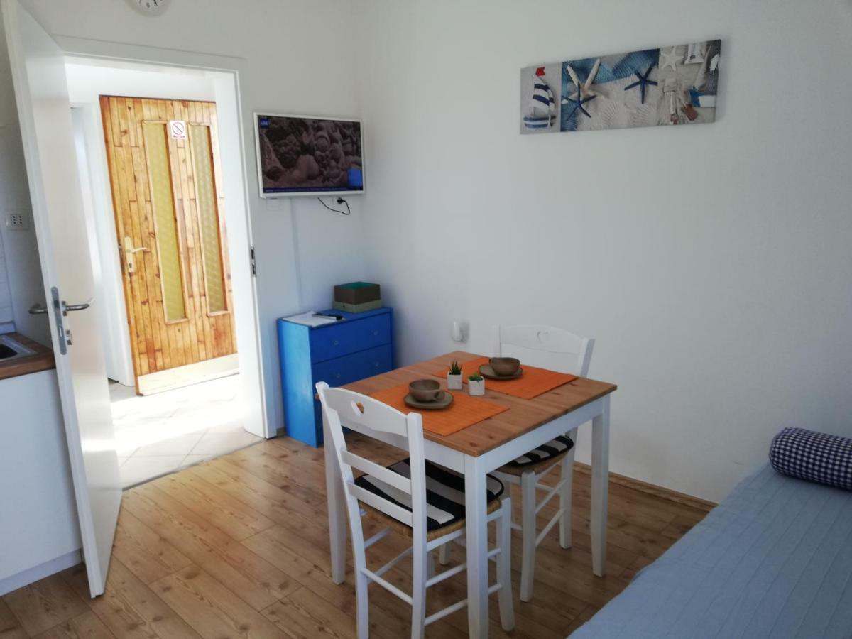 Apartments Relax Пунат Екстериор снимка
